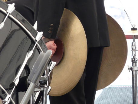 Paire de cymbales d'orchestre